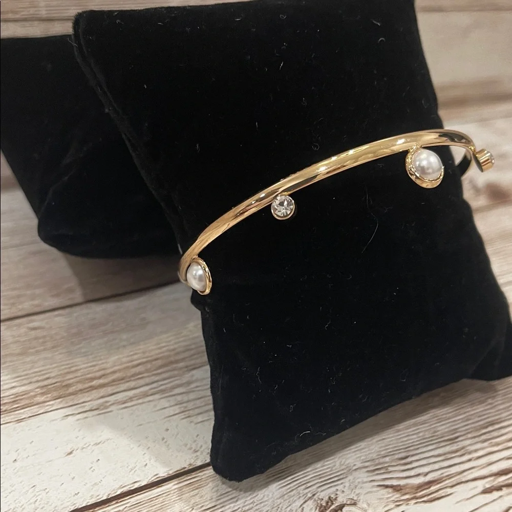 Anne‎ Klein Gold Bracelet with Pearl Charms Retails $28